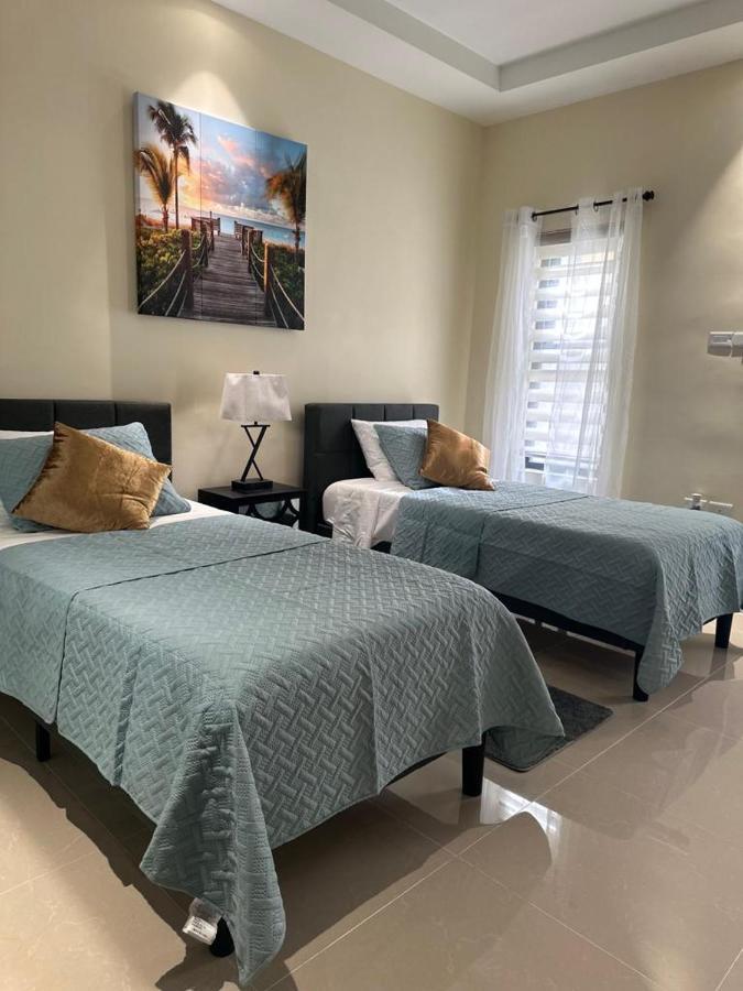 Casa Bella Vista @ Pyramid Point Villa Ocho Rios Eksteriør billede